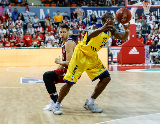 交出优异的 交出优异的