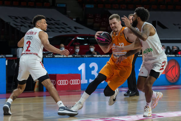 对更加精准 对更加精准